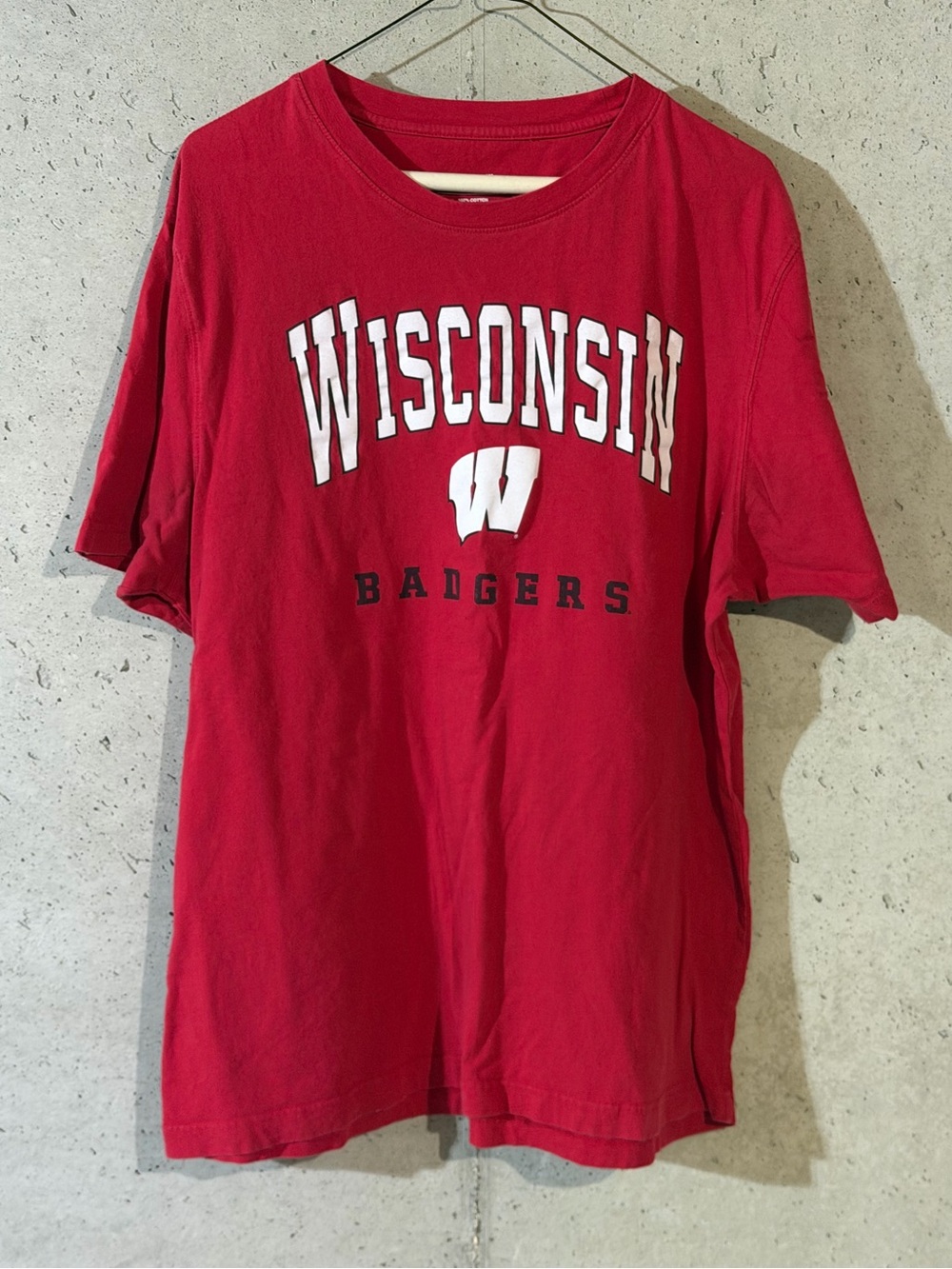 Colosseum Wisconsin Badgers Red Graphic T-Shirt Men's XL NCAA